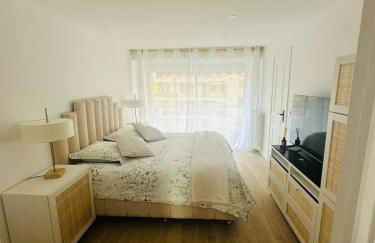 F3 plein centre Juan les pins - Foto 5