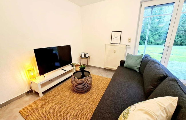New 1 Bedroom Flat with Balcony & Garden - Foto 7