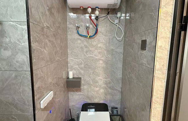 Qin Mengli Hotel - Photo 16