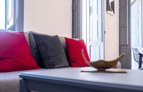 Spacious Penthouse with Massive Terrace - Photo 15