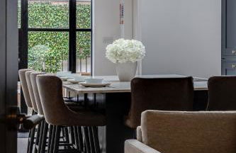 Luxury Georgian Townhouse with Cinema and parking - Photo 29