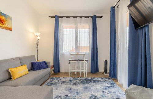 Coastal São Vicente Mountain & Sea View Hideaway with Free Parking - Foto 11