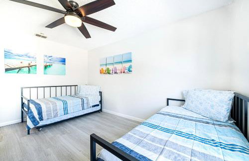 2bd 2ba Beachside E 3Min to Beach Pool! - Foto 8