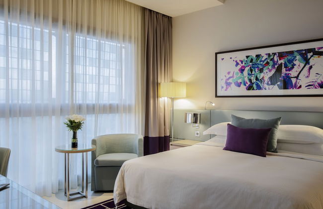 Capital Centre Arjaan by Rotana - Photo 17