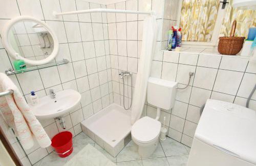 Holiday house with WiFi Dol, Brac - 5674 - Photo 18