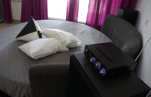 Casinha das Bonecas - Casa com Piscina Privada - Foto 45