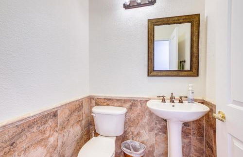 Cathedral City Home with Private Pool - Near Golf - Foto 21