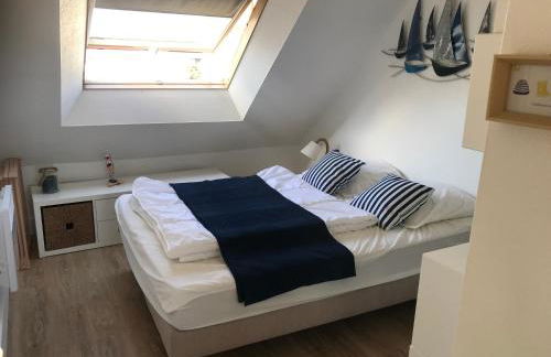 TOUT A PIED ! T2 25m2 - Parking privé - Wifi - Foto 12