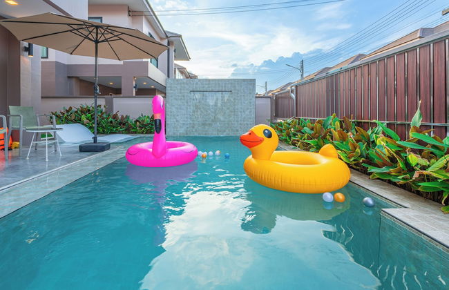 Southern Peak Pool Villa HuayYai Pattaya - Photo 52