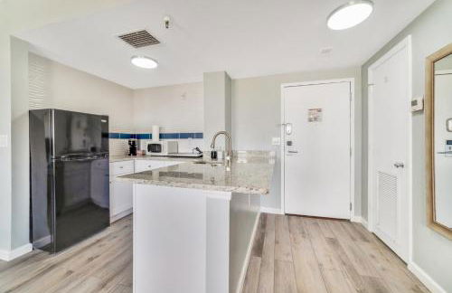 Fabulous Resort Condo with Heated Pool! - Foto 16