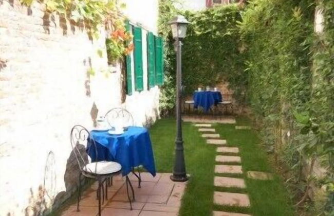 Santa Margherita Guesthouse - Photo 38