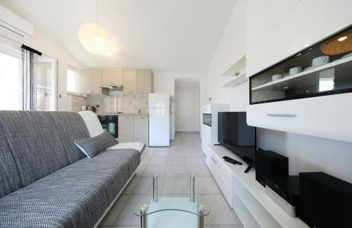 Apartman Ela Crna Punta - Foto 18