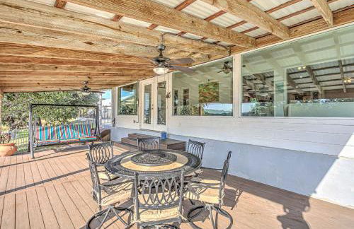 Waterfront 3BR Retreat - Pool & Hot Tub - Foto 40