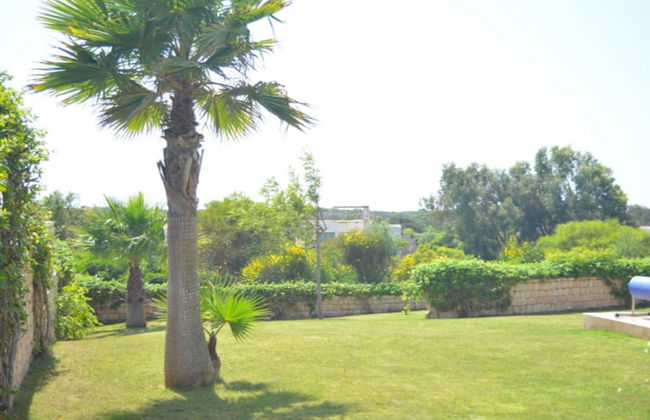 Magnificent 4 Bedroom Villa With Swimming Pool - Foto 30