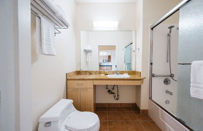 Studios Inn - Photo 30