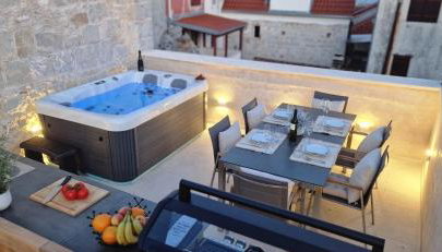 VIU2 Castle - Foto 4