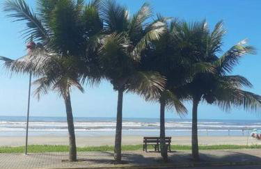 Casa em Itanhaém com 2 quartos garagem p 2 carros, churrasqueira, piscina 200 m da praia - Foto 22