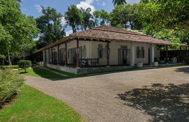 Dutch Colonial Period Villa In Contemporary Style - Foto 41