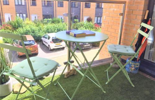 Stunning Apartment, balconies, private beach, coast path - Foto 8