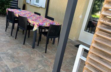 Appartement deux chambres spacieux avec jardin et entièrement privatif dans lotissement très calme - Foto 18
