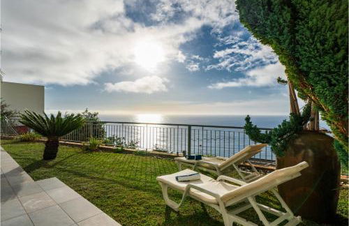 OurMadeira - Amaro Sol - Foto 1