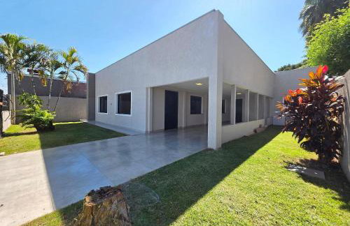 2 suítes e 2 quartos bairro tranquilo prox centro - Foto 3