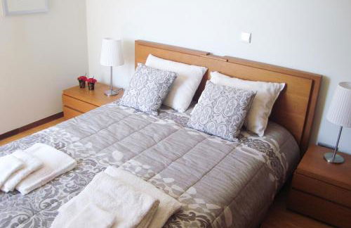 The River's Whisper Apartment - Foto 9