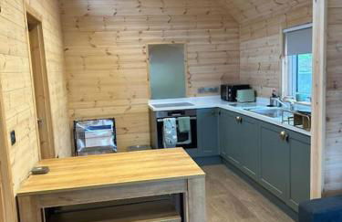 Croft 52 Cabins - Photo 20