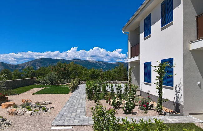 Wabi Sabi Resort & Apartments - Photo 10