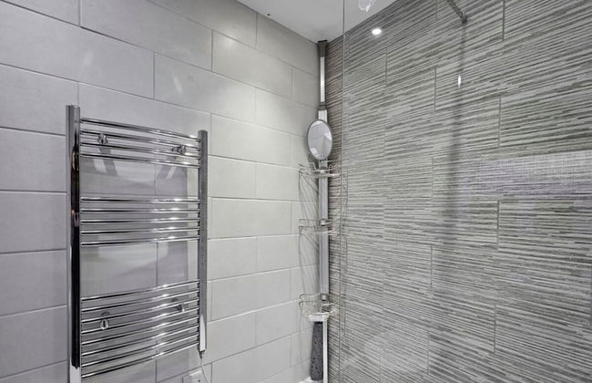 Host Stay Camwy Cottage - Photo 7