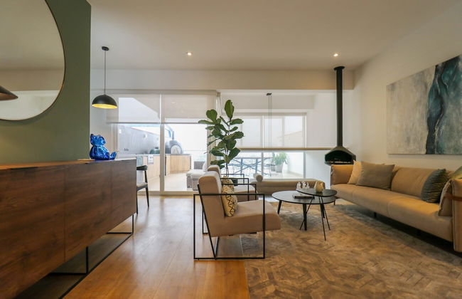 Elegant 3BR Duplex With Balcony in Miraflores - Photo 43