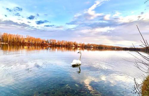 Serene Four Bedroom Lakefront Home - Foto 39