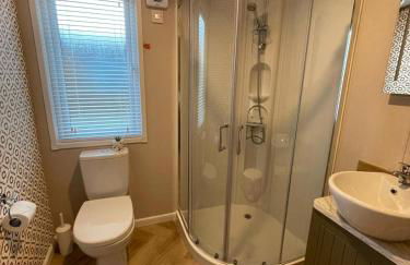 Eastgate Lodge with Hot Tub - Foto 13