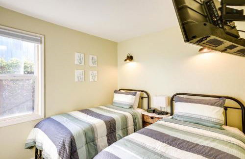 Bandon Beach House Rental Walk to Downtown! - Photo 18