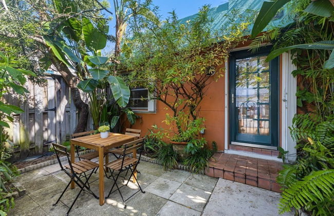 Welcoming Airbnb Walkig Distance to Las Olas Blvd - Photo 22