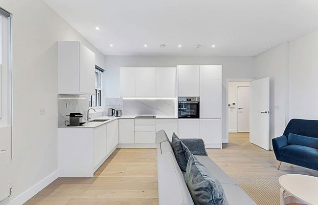 Sunny 2-bed Flat in Chiswick - Foto 10