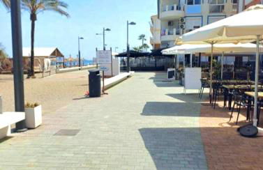 Beachfront Penthouse 3 double bedrooms, 2 bathrooms - Foto 2