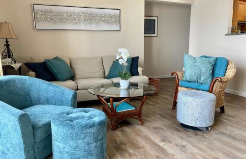 Oceanfront Penthouse with Family & Friends - Foto 3