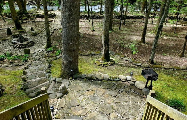 Elk Run On Cosby Creek - 2 Bedrooms, 2 Baths, Sleeps 7 Cabin by RedAwning - Foto 30