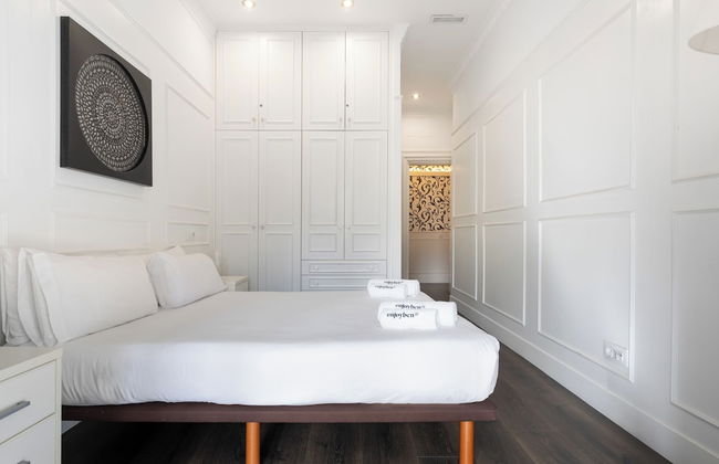 Enjoybcn Coliseum Apartments - Photo 21