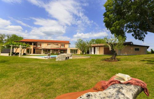 Villa Viscum in Central Istria for 8 persons with large garden - pet friendly - Foto 42