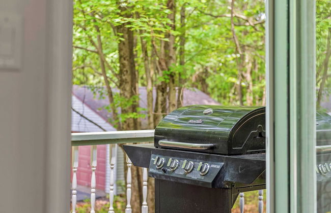 Ridge Retreat by Avantstay Game Room, Covered Porch, & Fire Pit! - Photo 37