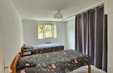 Appartement lumineux et calme en rez-de-jardin - Foto 13