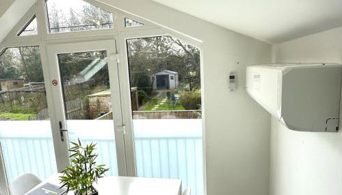 Walnut Flats-F3, 1-Bedroom with Stunning Garden View, AC, Parking, Netflix, WIFI - Close to Oxford, Bicester & Blenheim Palace - Foto 3