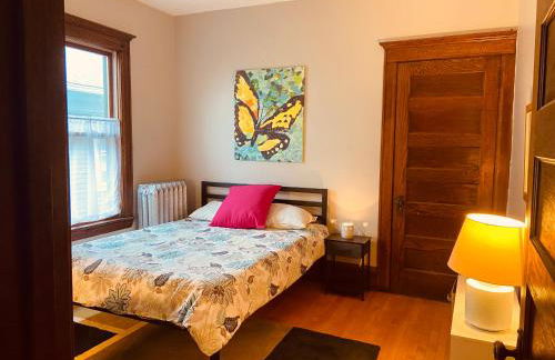 Treetop Apartment in the Heart of MPLS - Foto 7