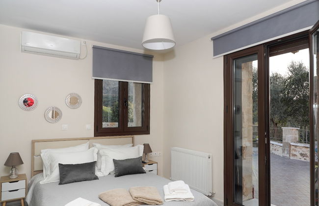 Heliopetra Lux Villa with private Pool - Foto 4