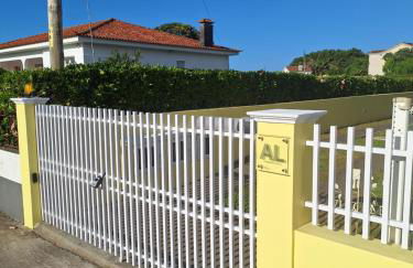 Garden House - Photo 2