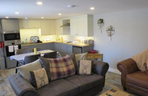 The Stables At Eastmoor Farm Large Luxury 2 Bed Cottage with Big Family Bedroom Dog Friendly Secure Gardens and Free Parking Free WiFi - Foto 18