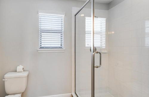 Near Disney and Legoland Spacious Poolside Oasis! - Foto 23