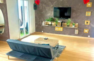 Apt Chic with view on Collines de Marcel Pagnol Wifi free parking and clim - Foto 1